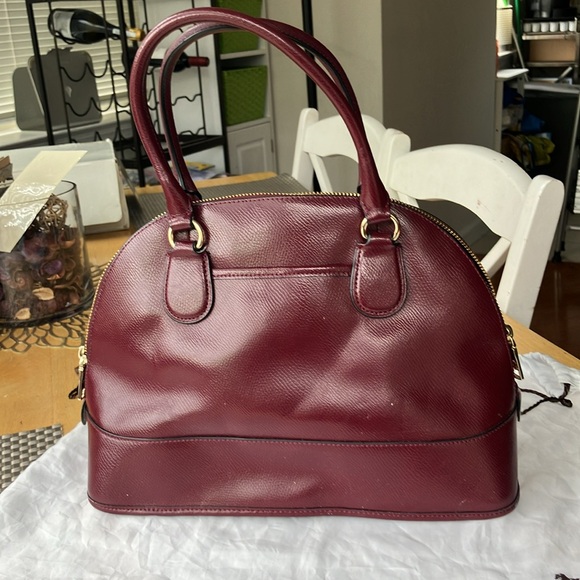 Coach burgundy handbag like new - Picture 2 of 8